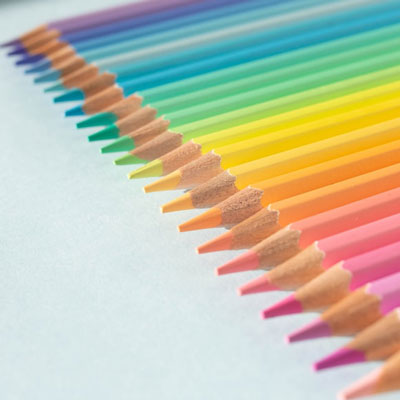 راهنمای خرید مداد رنگی و نکاتی که حتما باید بدانید!